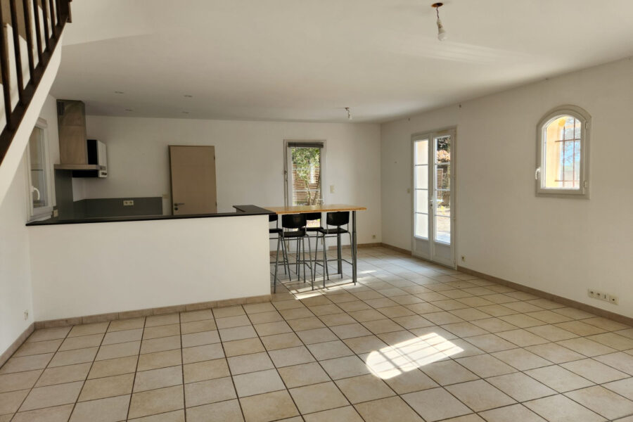 Maison à vendre à Mérindol-les-oliviers — Vue montagne — photo 20