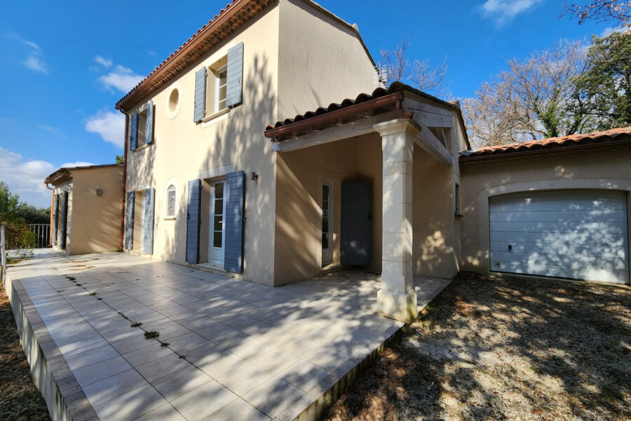 Maison à vendre à Mérindol-les-oliviers — Vue montagne — photo 16