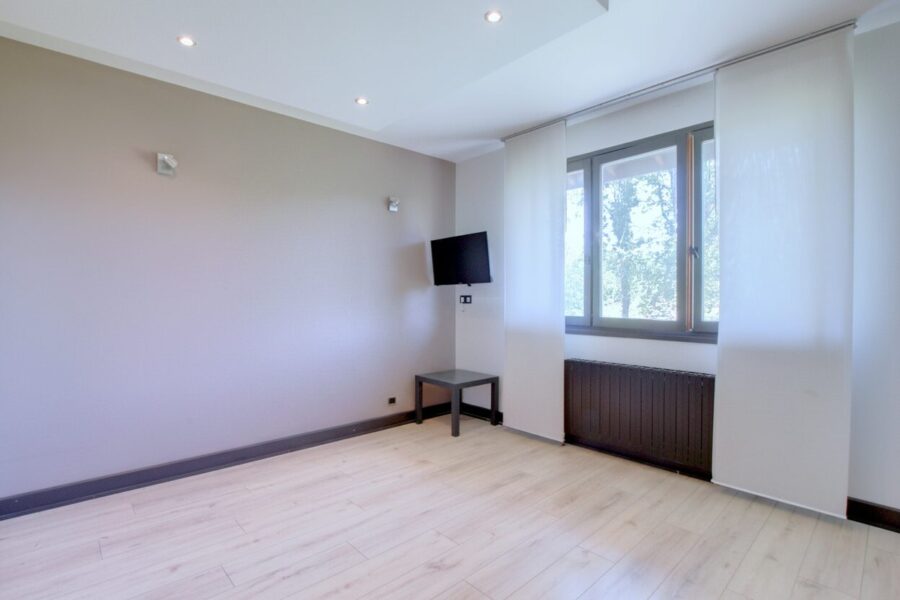 Maison à vendre à Entrelacs
