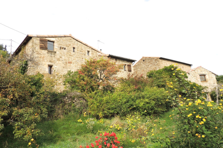 Maison à vendre à Bozas