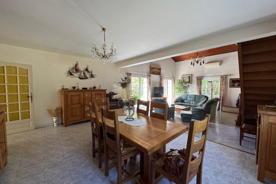 Maison à vendre à Laudun — Vue montagne — photo 9