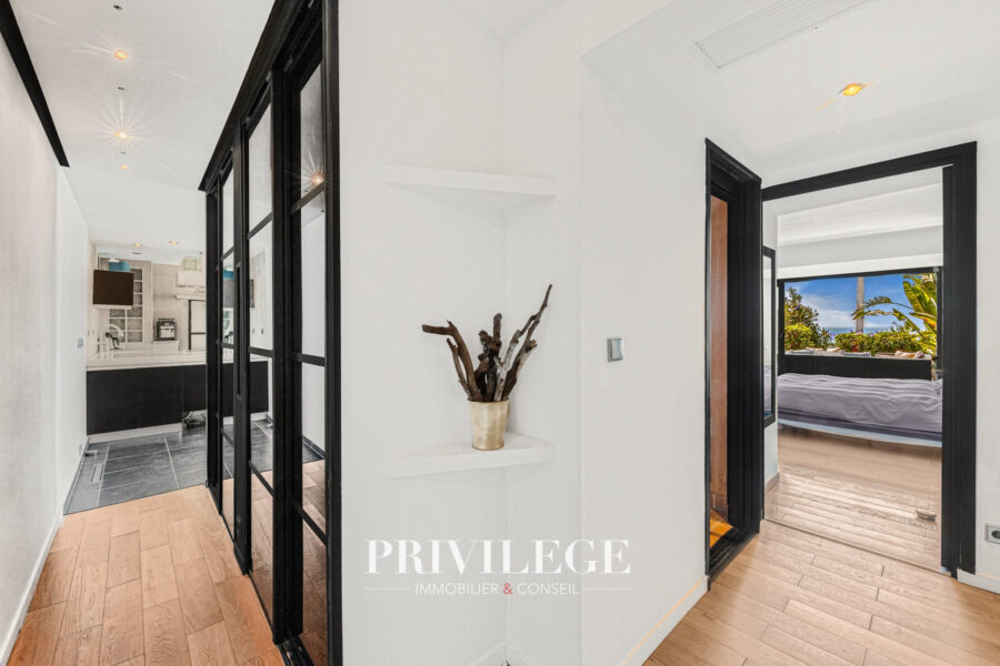 Appartement à vendre à Vallauris — Vue mer — photo 9
