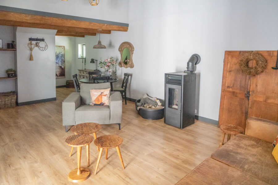 Maison à vendre à Marcols-les-eaux — Vue montagne — photo 9