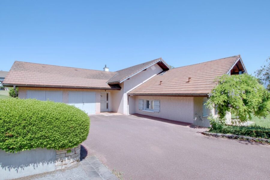 Maison à vendre à Entrelacs