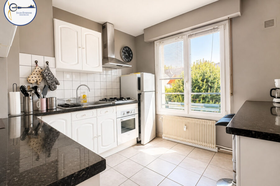 Appartement à vendre à Épinal — Vue sur la ville — photo 4