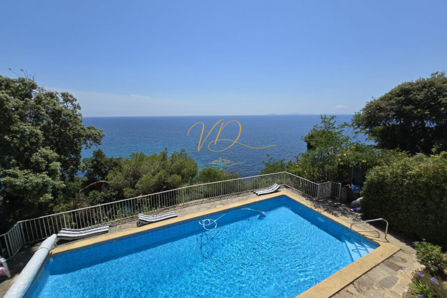 Maison à vendre à La croix-valmer — Vue mer — photo 7