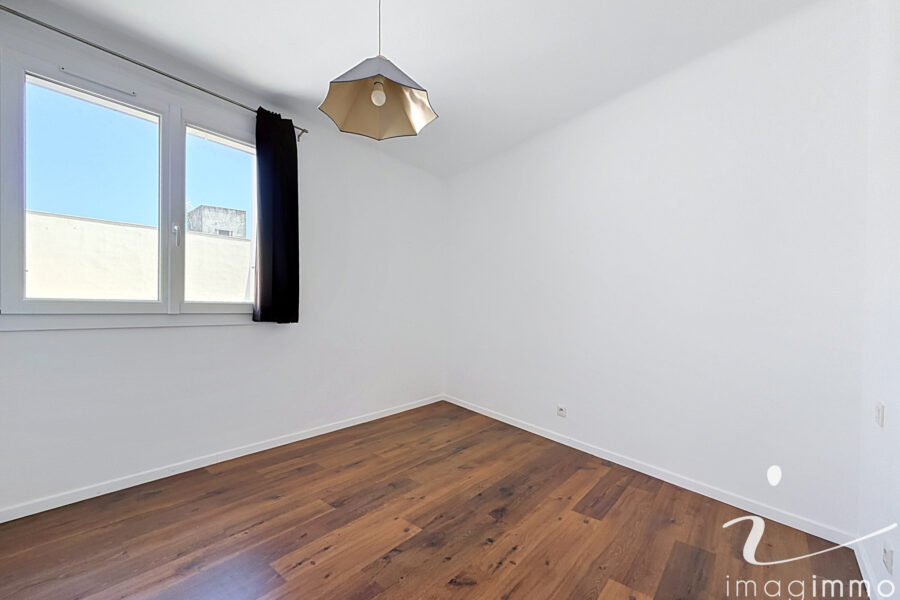 Appartement à vendre à Palavas-les-flots — Vue sur la ville — photo 6