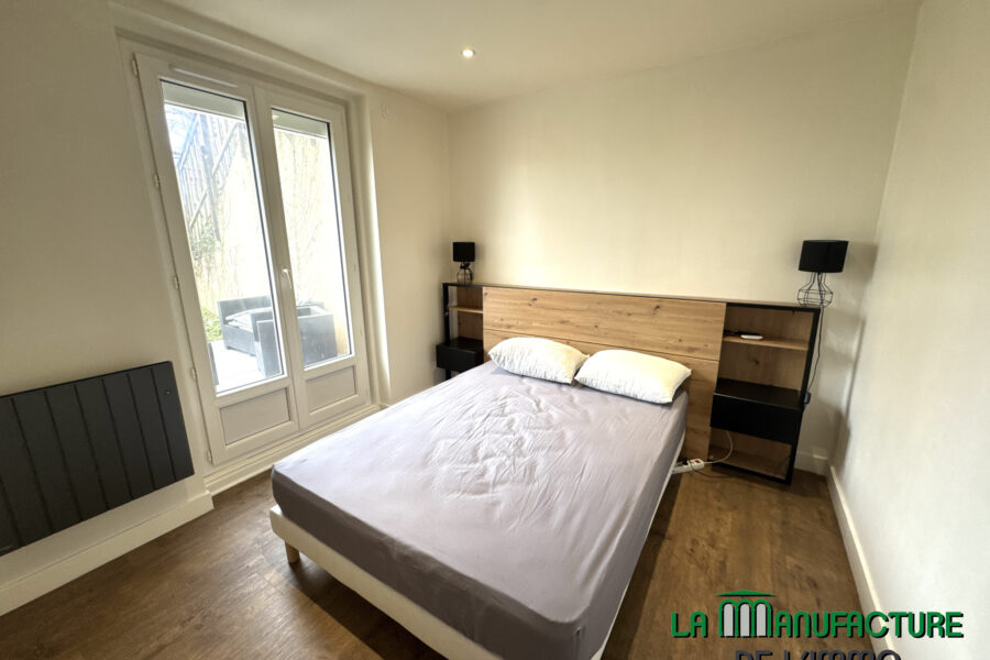 Appartement à louer à Saint-priest-en-jarez — Vue parc & jardin — photo 11