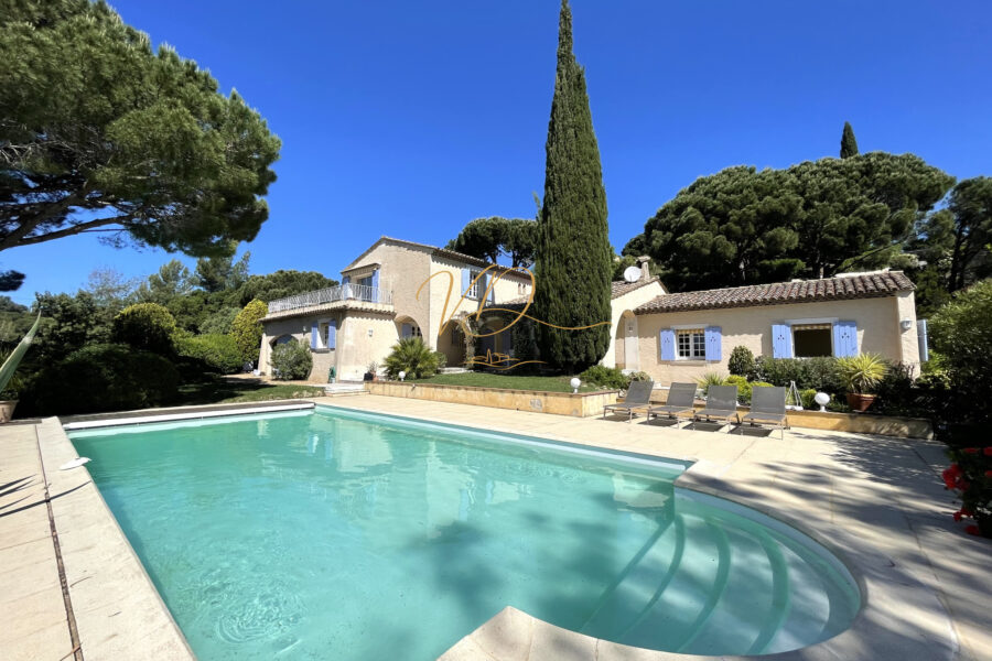 Maison à vendre à La croix-valmer — Vue mer — photo 2