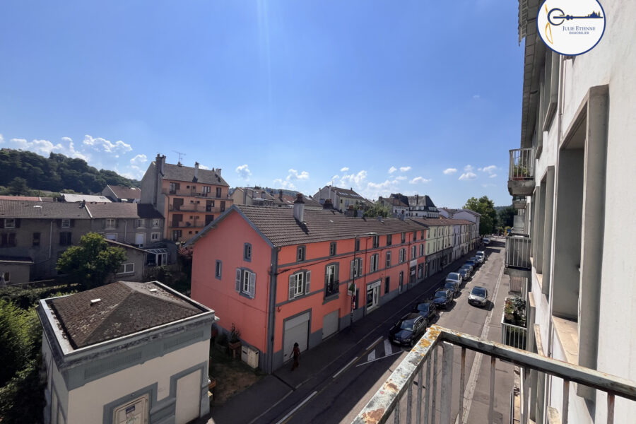 Appartement à vendre à Épinal — Vue sur la ville — photo 1