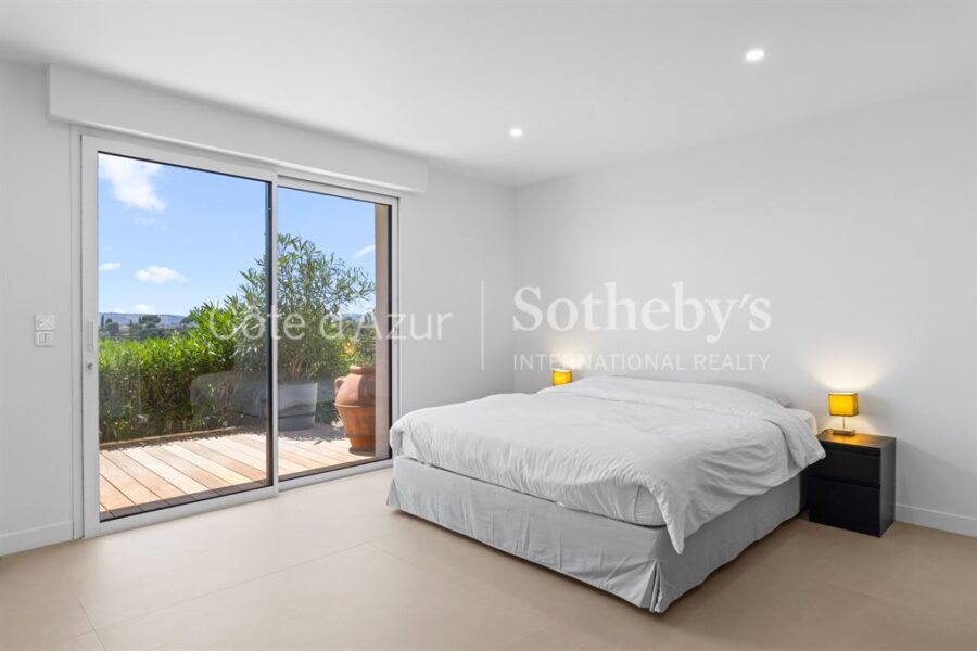 Maison à vendre à Cagnes sur mer — Vue mer — photo 17
