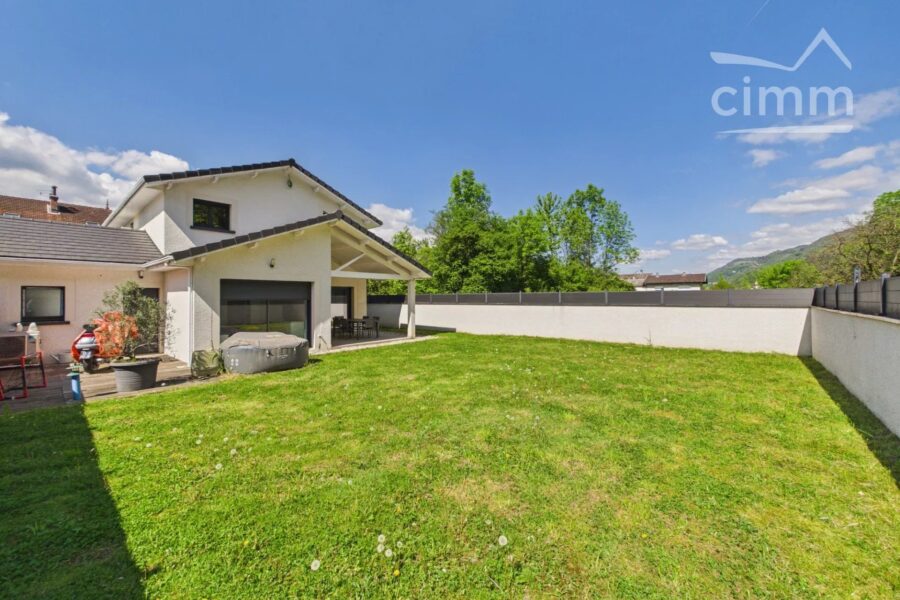 Maison à vendre à Le versoud — Vue montagne — photo 21