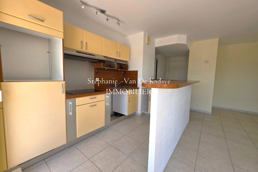 Appartement à vendre à Fréjus — Vue parc & jardin — photo 4