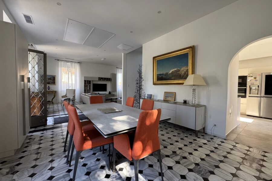 Maison à vendre à Marseille 9ème — Vue montagne — photo 11