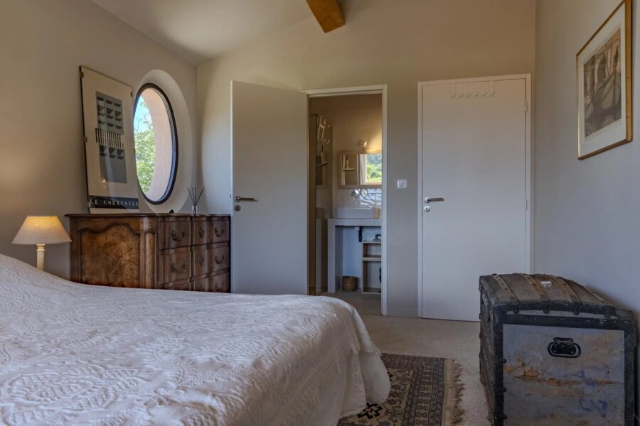Maison à vendre à Roquefort-la-bédoule — Vue montagne — photo 15