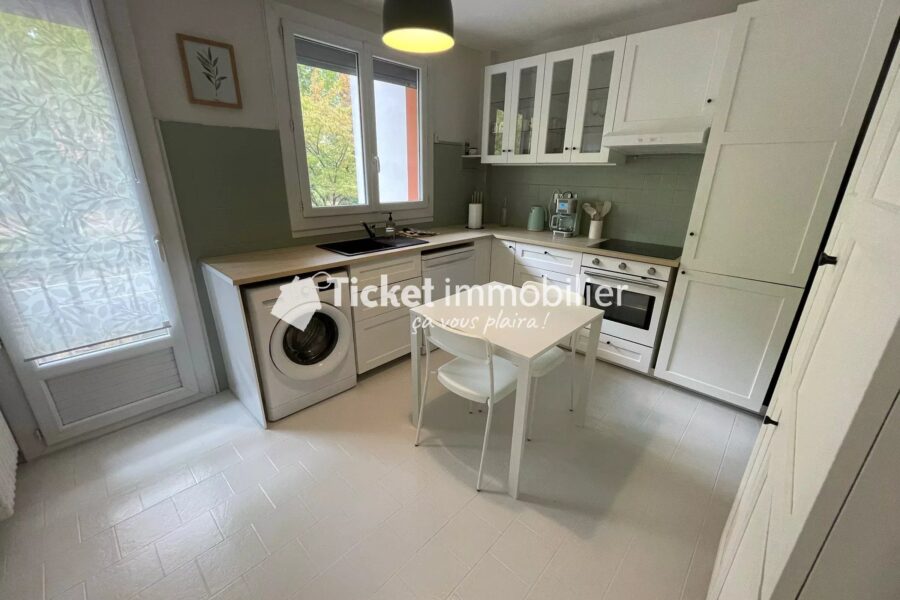 Appartement à louer à Toulouse — Vue sur la ville — photo 4