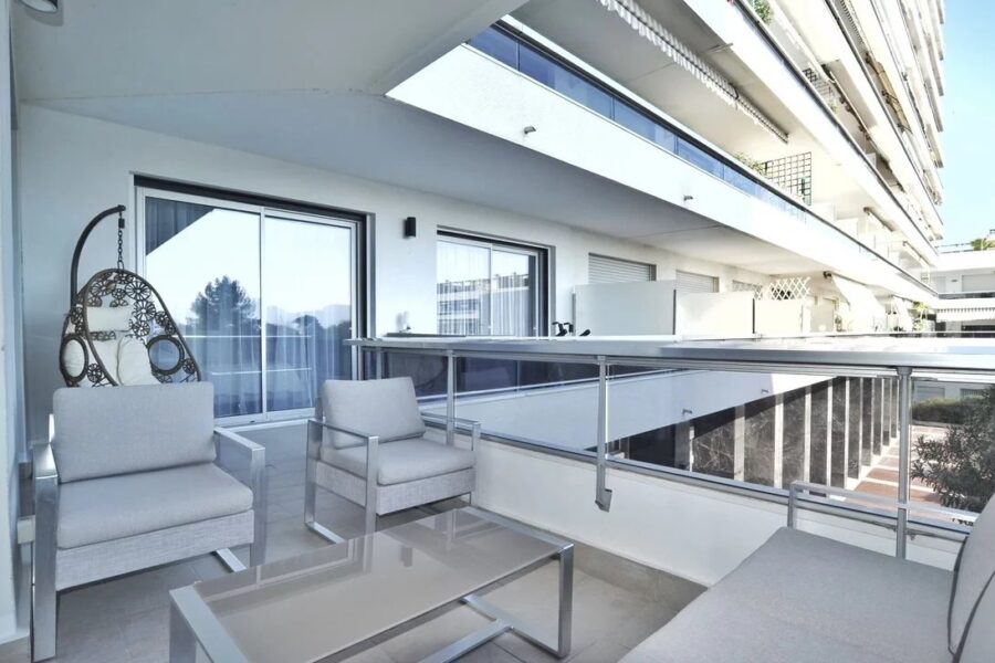 Appartement à vendre à Marseille 8ème — Vue mer — photo 3