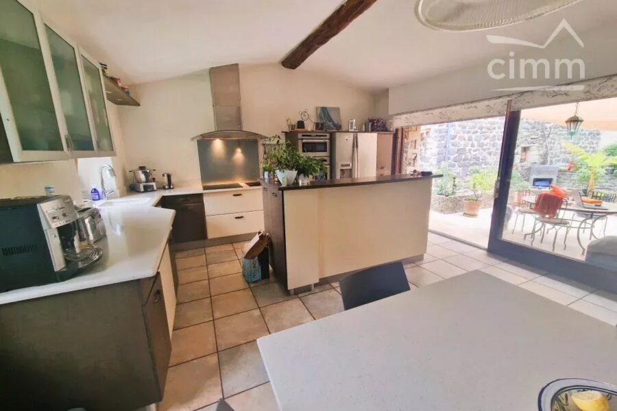 Maison à vendre à Alissas — Vue montagne — photo 12