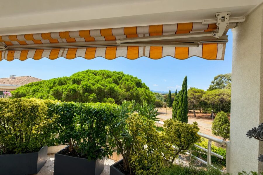 Appartement à vendre à Fréjus — Vue parc & jardin — photo 11