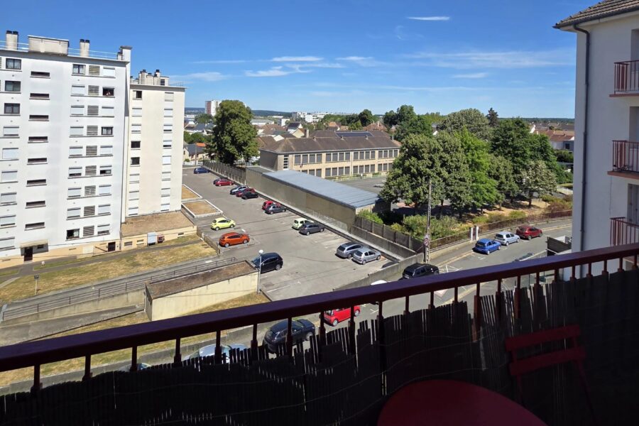 Appartement à vendre à Le mans — Vue sur la ville — photo 1