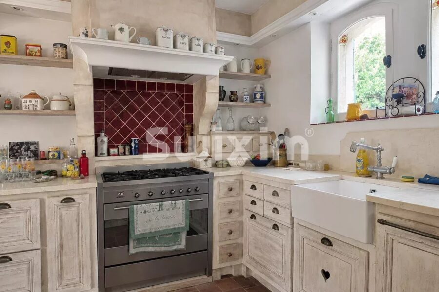 Maison à vendre à Grignan — Vue dégagée — photo 10