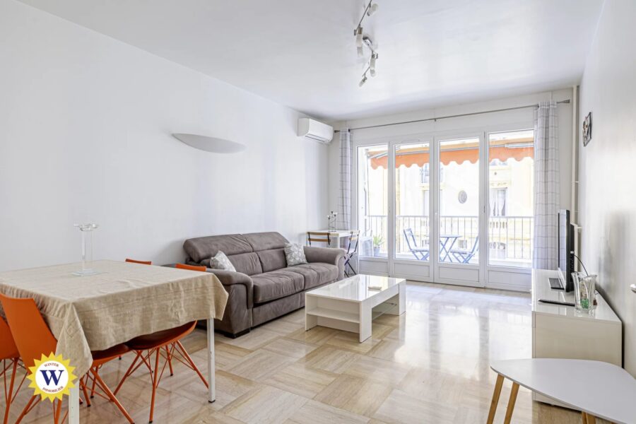 Appartement à louer à Nice — Vue sur la ville — photo 5