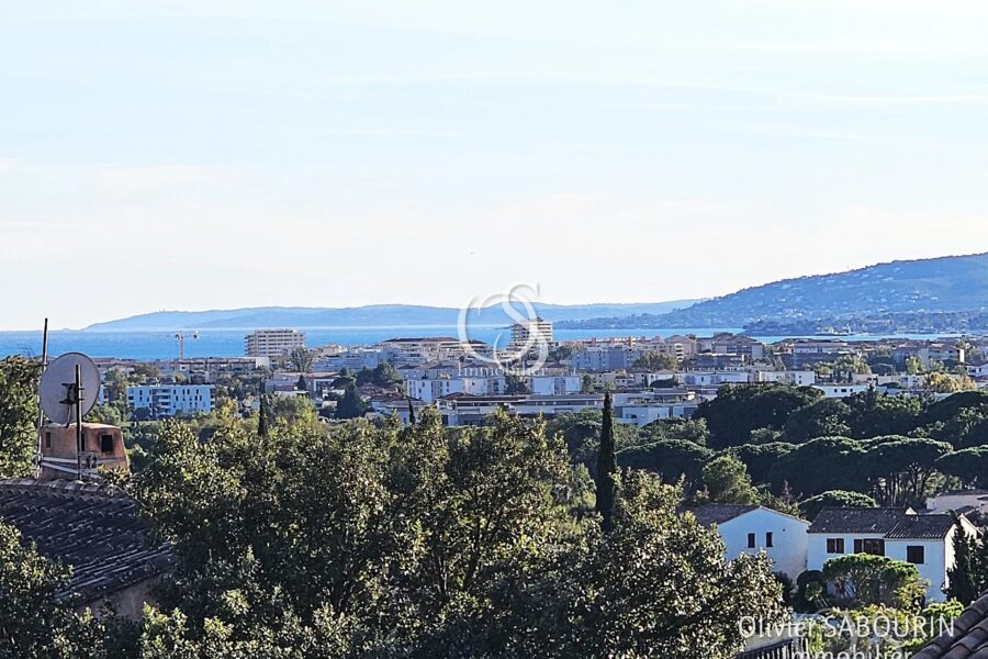 Appartement à vendre à Fréjus — Vue mer — photo 1