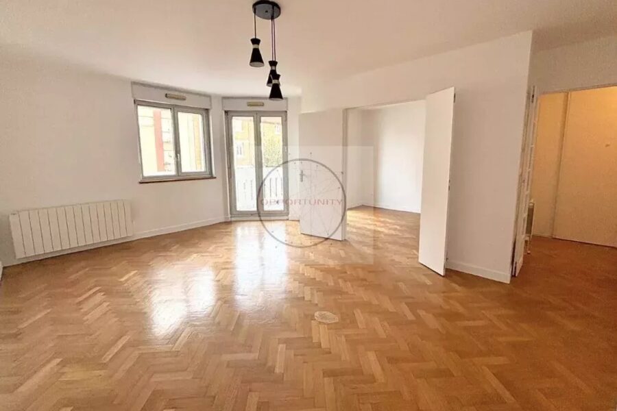 Appartement à vendre à Saint-mandé — Vue sur la ville — photo 2