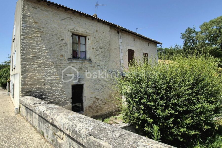 Maison à vendre à Chize — Vue fleuve — photo 2