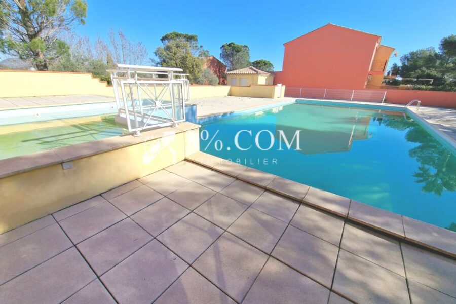 Maison à vendre à Saint raphael — Vue mer — photo 3
