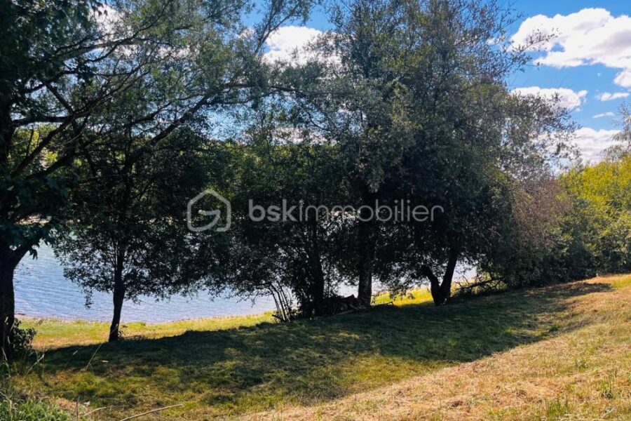 Terrain à vendre à Salles curan — Vue lac — photo 2