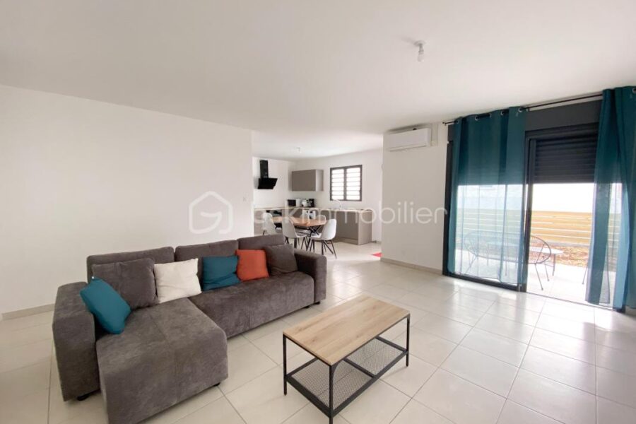 Maison à louer à La possession — Vue mer — photo 2