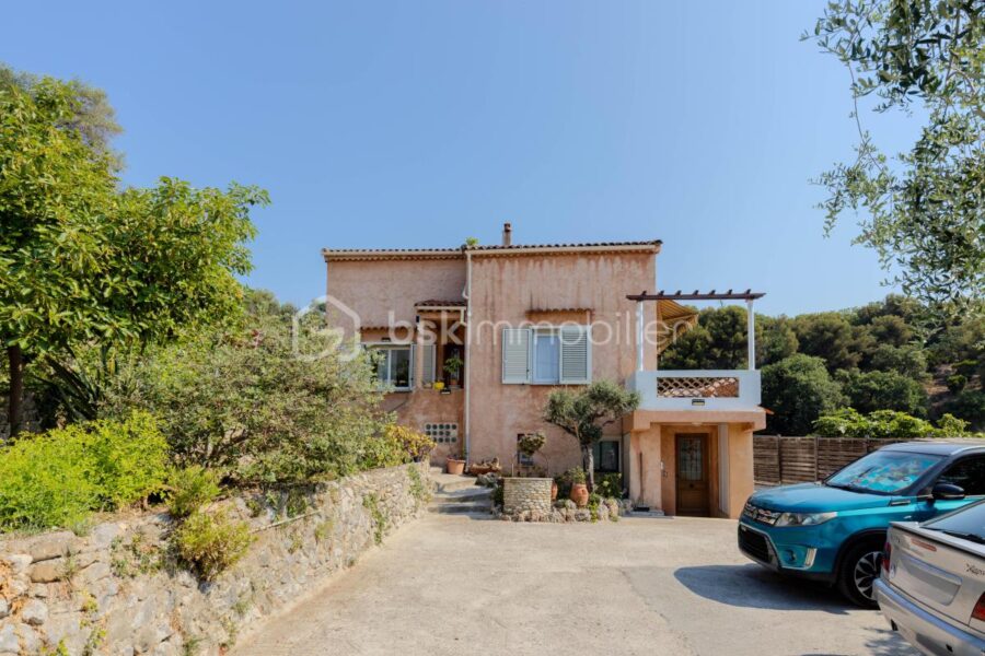 Maison à vendre à Menton — Vue mer — photo 2