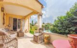 Maison à vendre à Uzes — Vue parc & jardin — photo 1