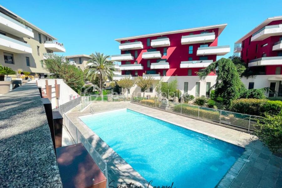 Appartement à vendre à Juvignac — Vue sur la ville — photo 2