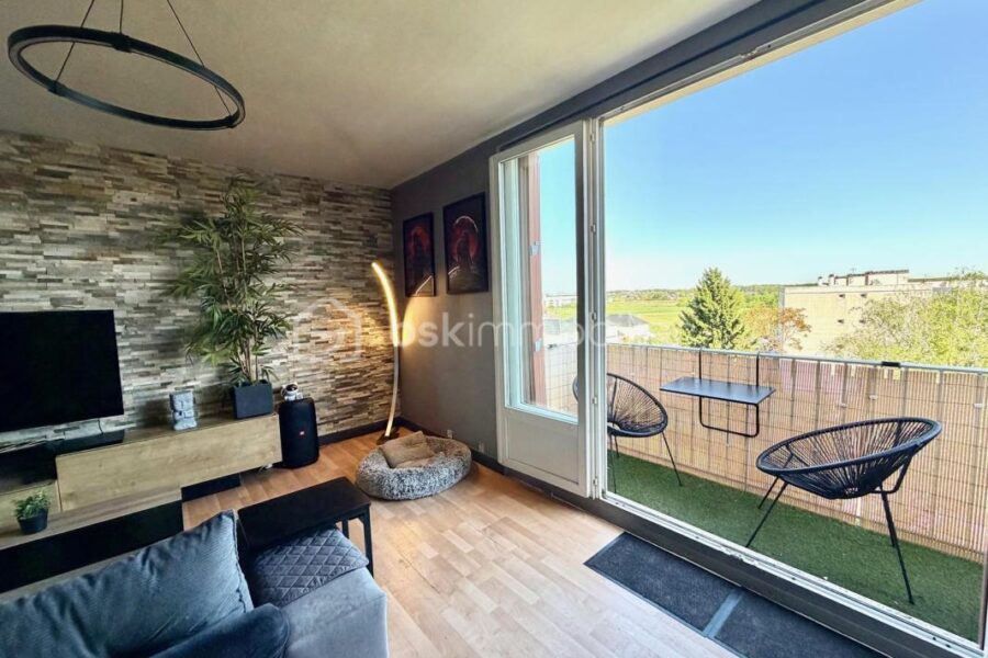 Appartement à vendre à Nozay — Vue parc & jardin — photo 2