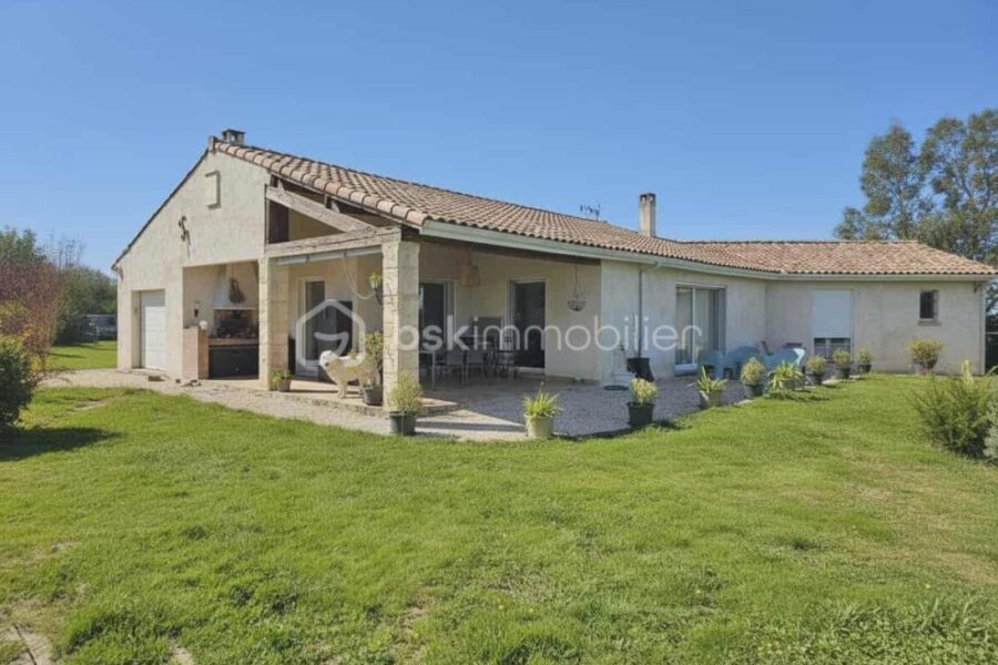 Maison à vendre à Mirande — Vue dégagée — photo 2