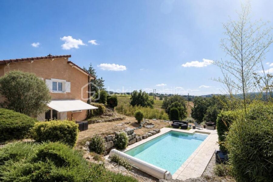 Maison à vendre à Val d oingt — Vue nature — photo 2