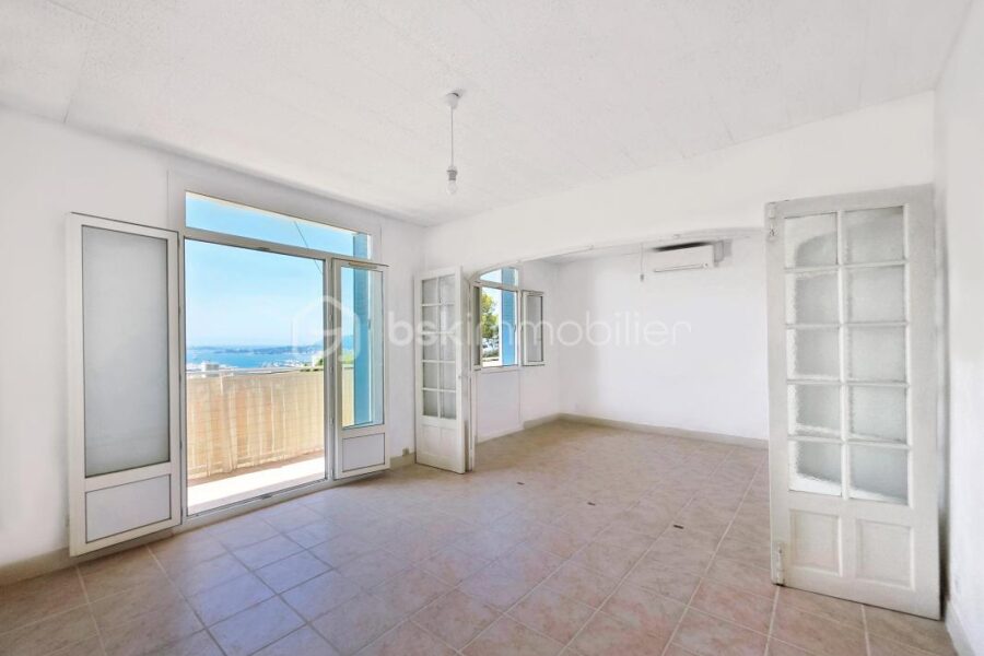 Appartement à vendre à Toulon — Vue mer — photo 2