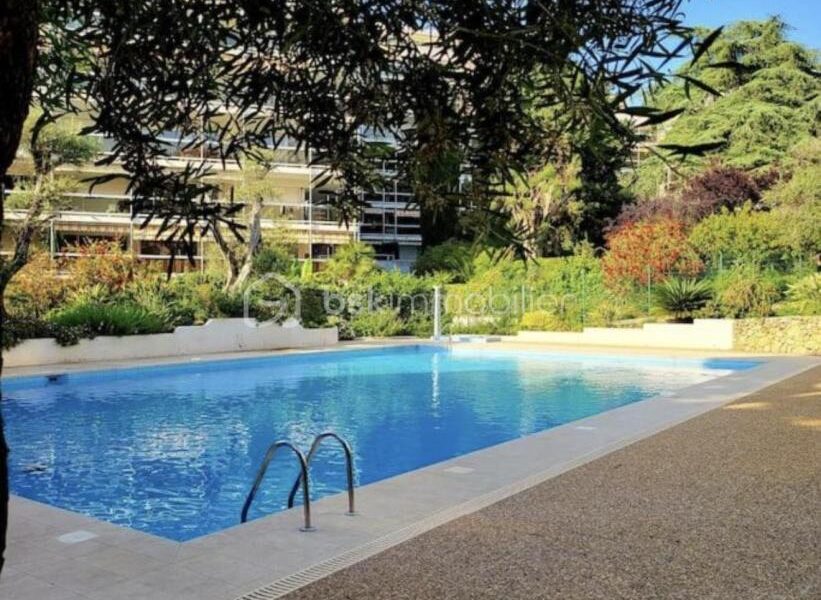 Appartement à vendre à Antibes — Vue mer — photo 2