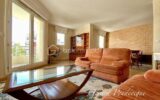 Appartement à vendre à Suresnes — Vue sur la ville — photo 2