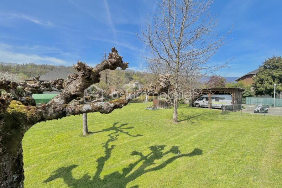 Terrain à vendre à Cognin — Vue dégagée — photo 1