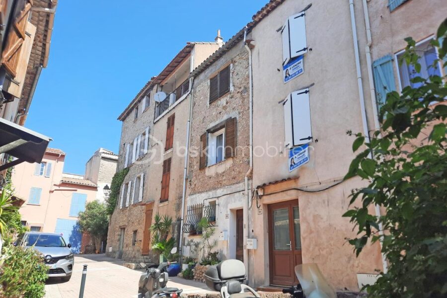 Maison à vendre à Bagnols en foret — Vue montagne — photo 10