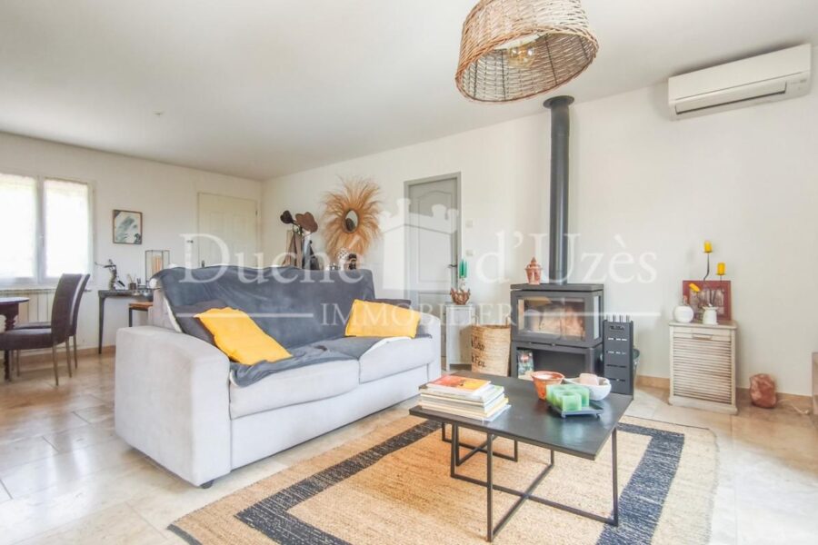 Maison à vendre à Uzes — Vue parc & jardin — photo 11