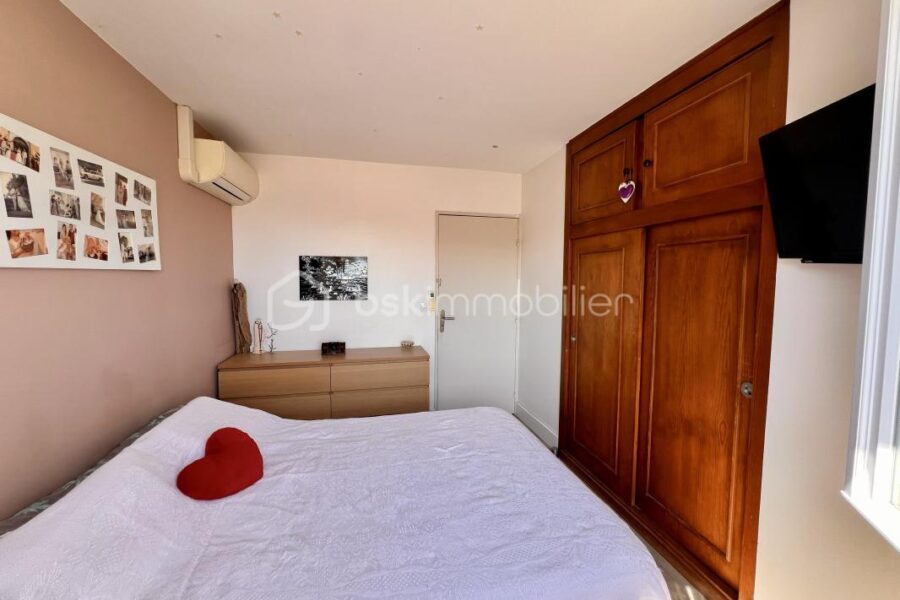 Appartement à vendre à Chateauneuf grasse — Vue montagne — photo 11