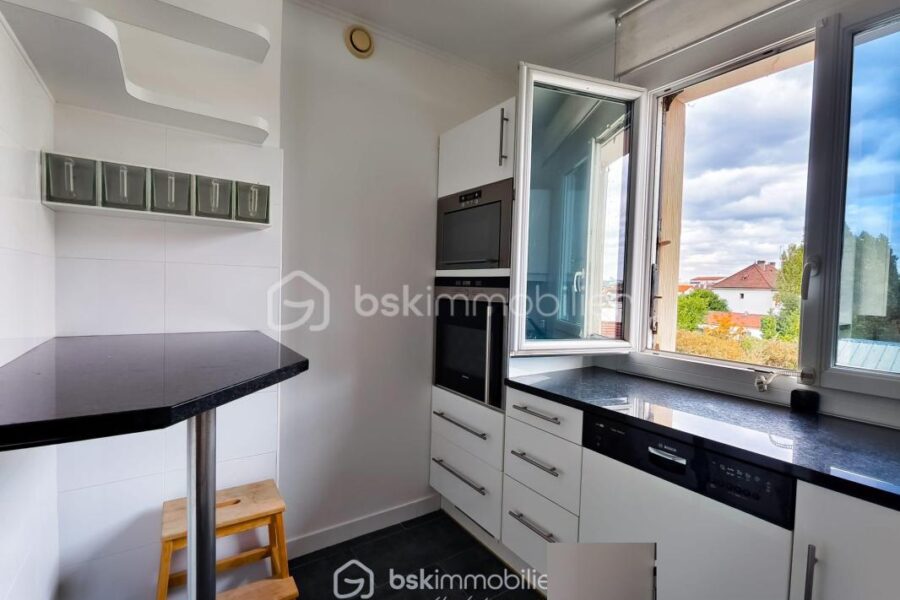 Appartement à vendre à Drancy — Vue sur la ville — photo 12