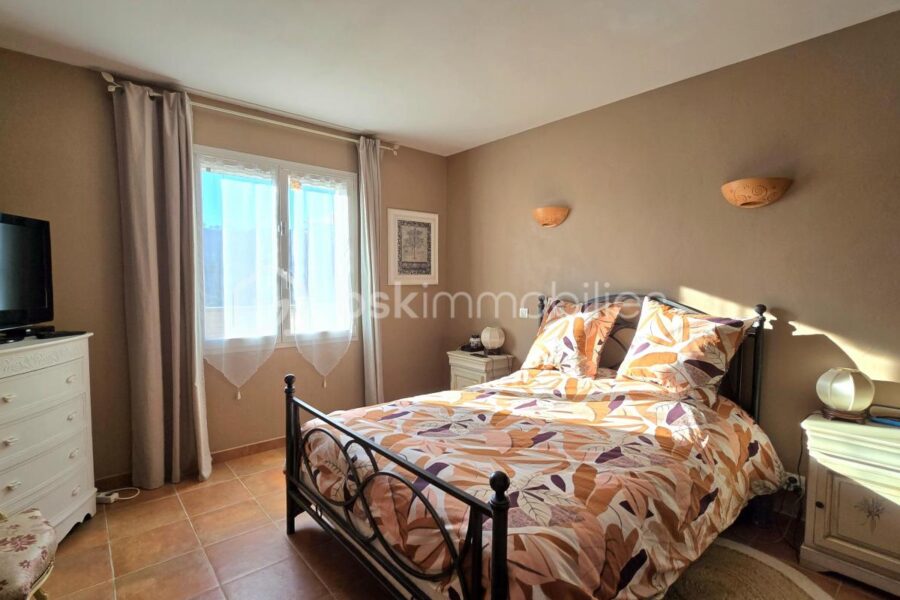Maison à vendre à Bagnols sur ceze — Vue nature — photo 11