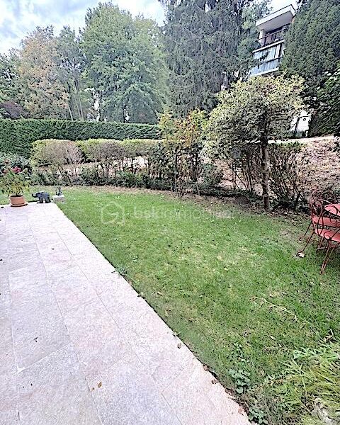 Appartement à vendre à Jouy en josas — Vue parc & jardin — photo 12