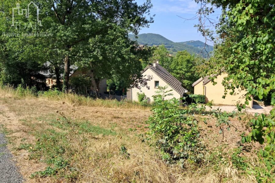 Terrain à vendre à La canourgue — Vue montagne — photo 1