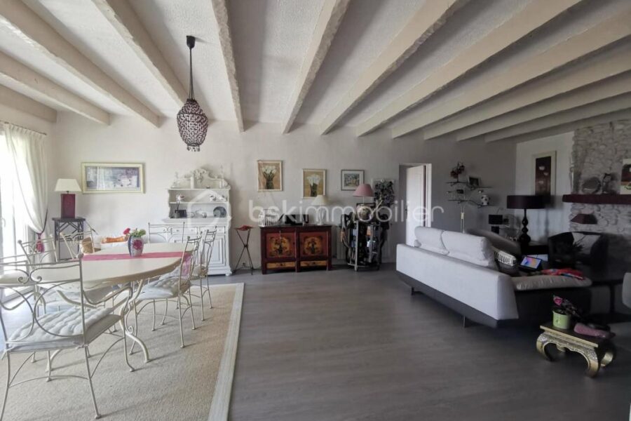 Maison à vendre à Thoard — Vue montagne — photo 12